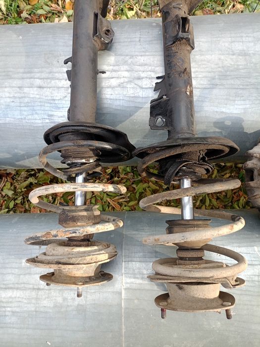 Продам запчасти от БМВ е36