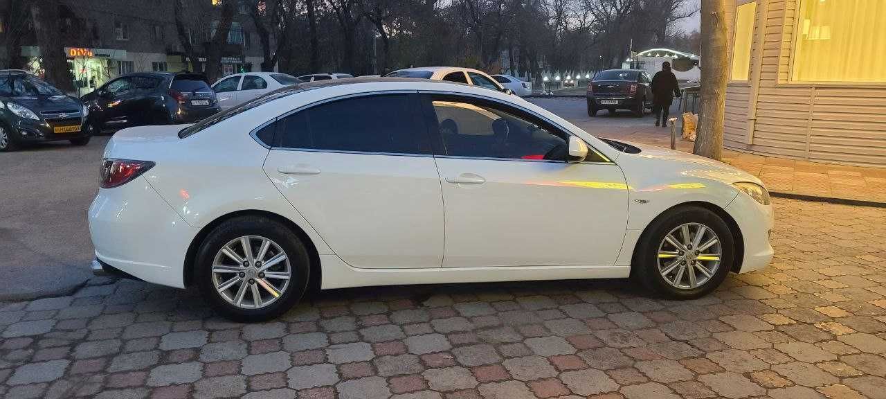 Mazda 6 Zoom Zoom 2,0 л 2008г