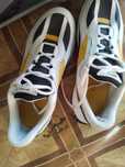 Vând papuci Reebok mărimea 44