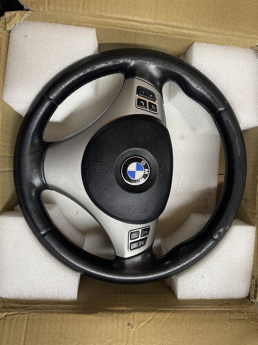 Volan Bmw E90 cu comenzi si airbag