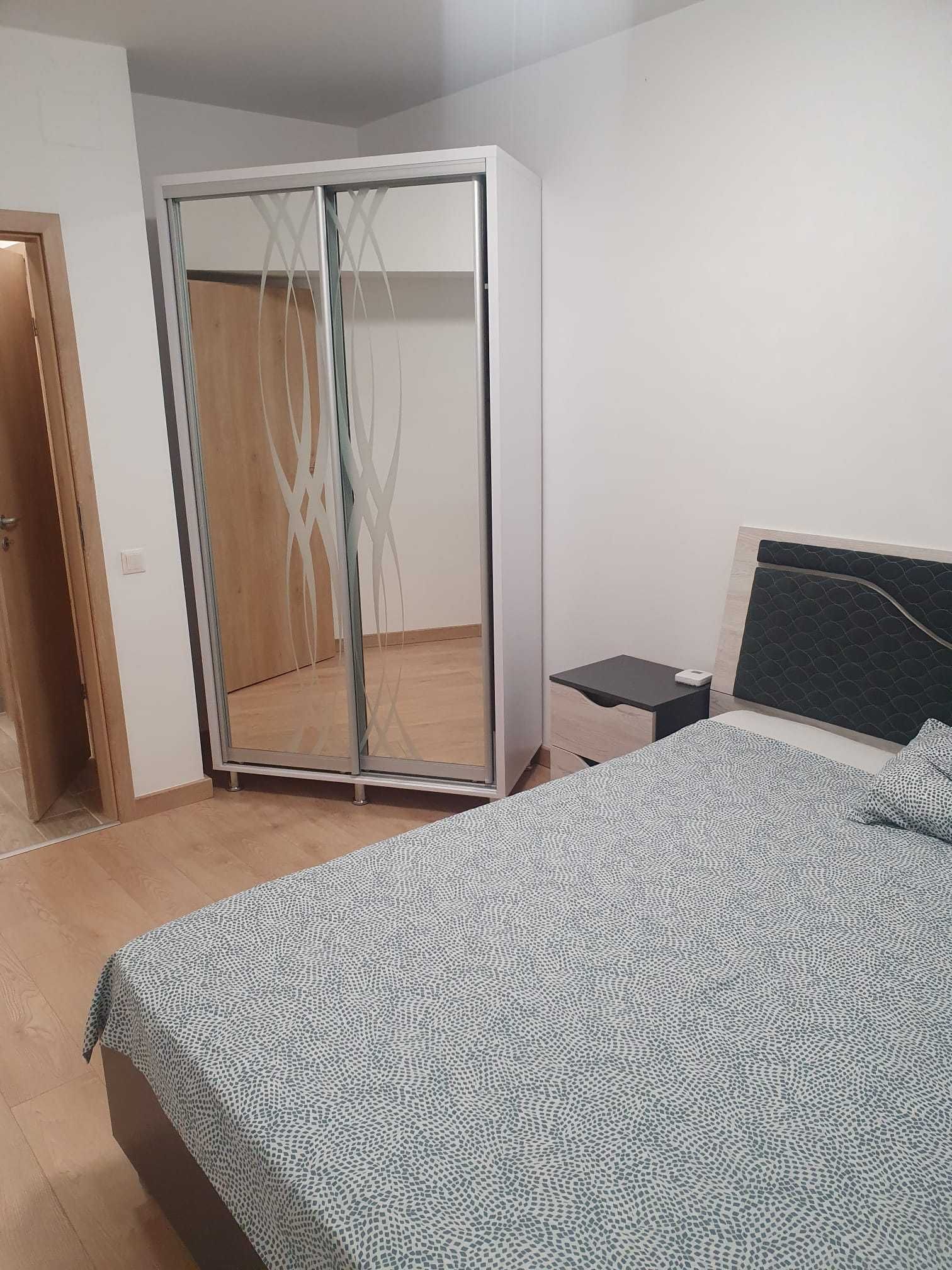 Proprietar Inchiriez Apartament Moghioros Park Residence