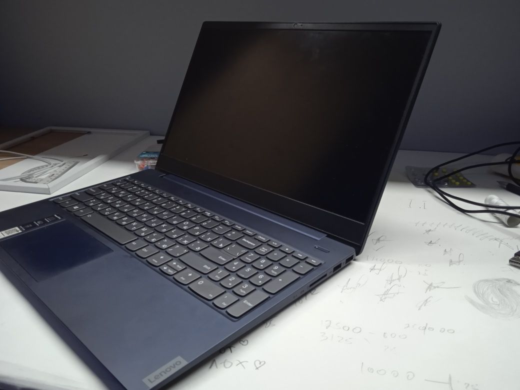 Lenovo core i3 срочно