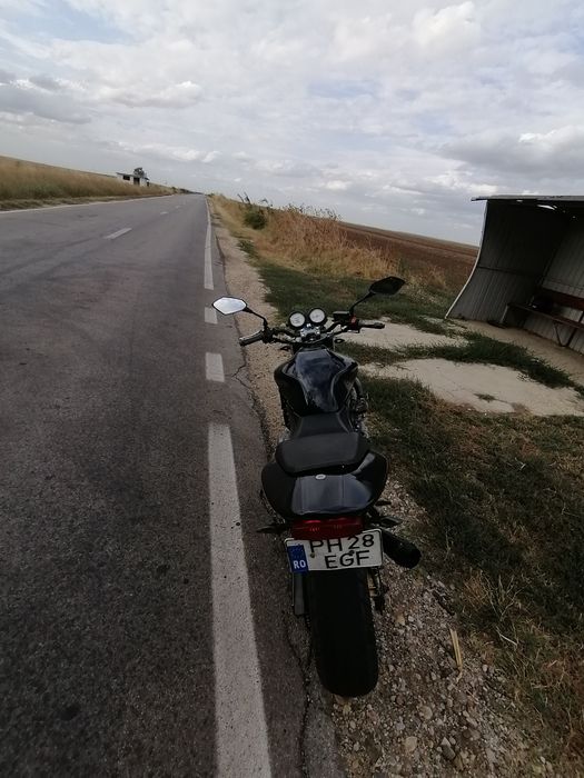 Honda Hornet 600 – 2002 | 1200€ fix