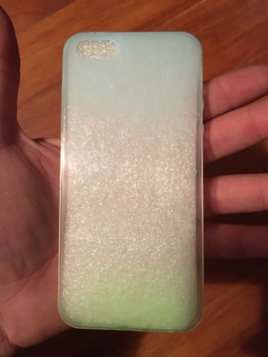 Vand husa silicon iPhone 5 / 5 S !