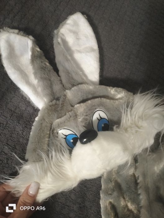 Продам костюм зайчика