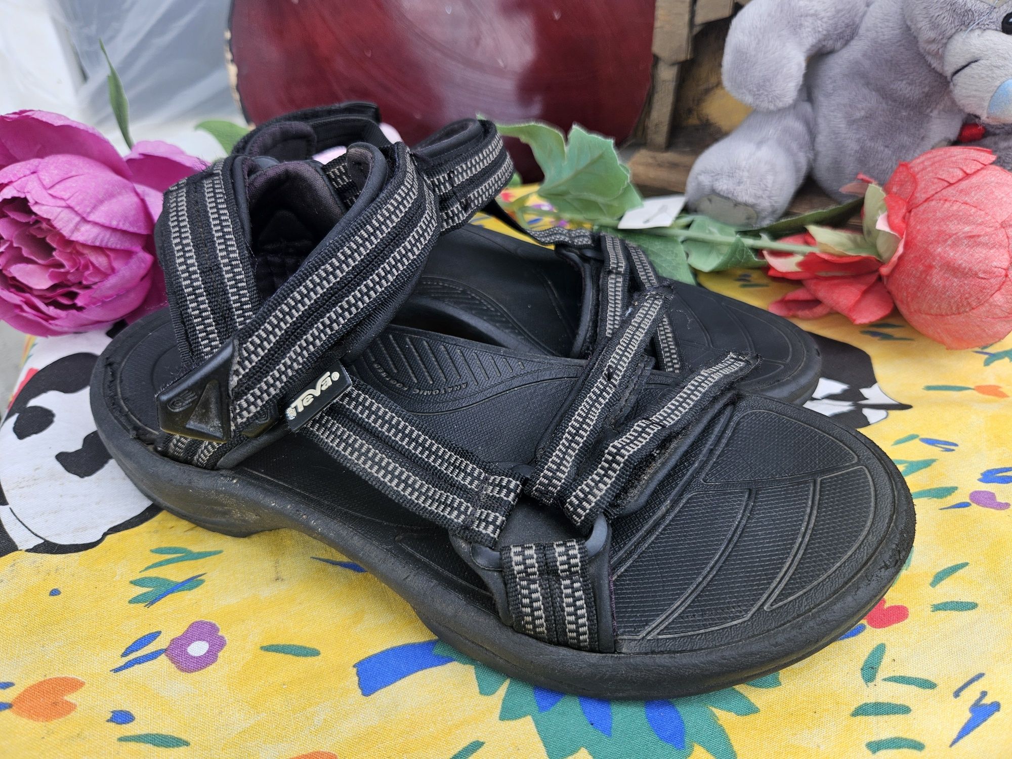 Teva оригинални сандали