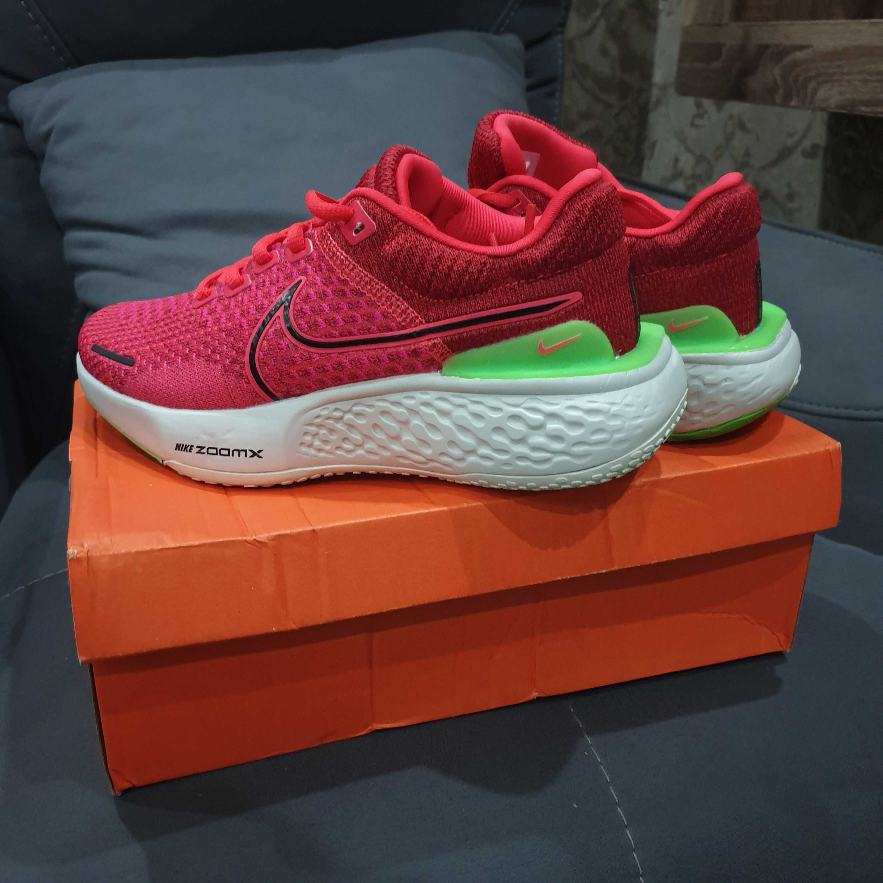 Продаю красовку оргинал NIKE