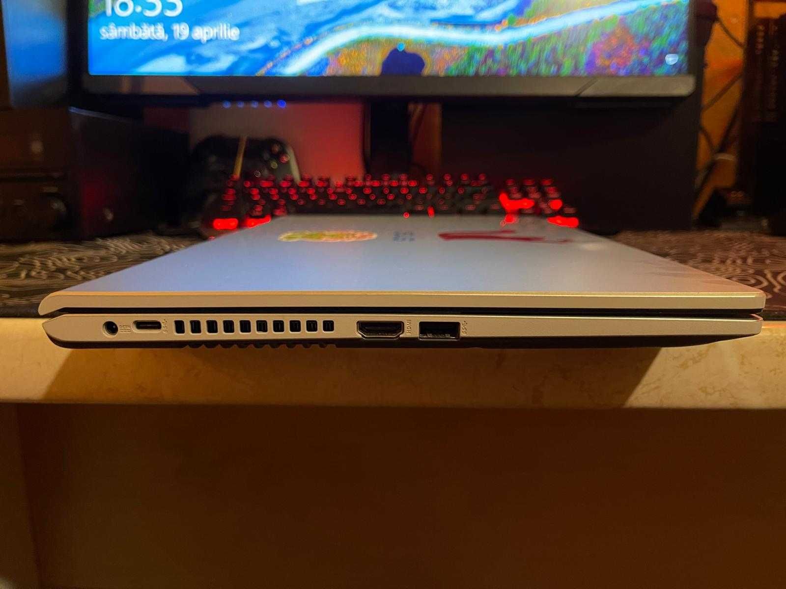 Laptop ASUS X515EA cu procesor Intel® Core™ i5-1135G7