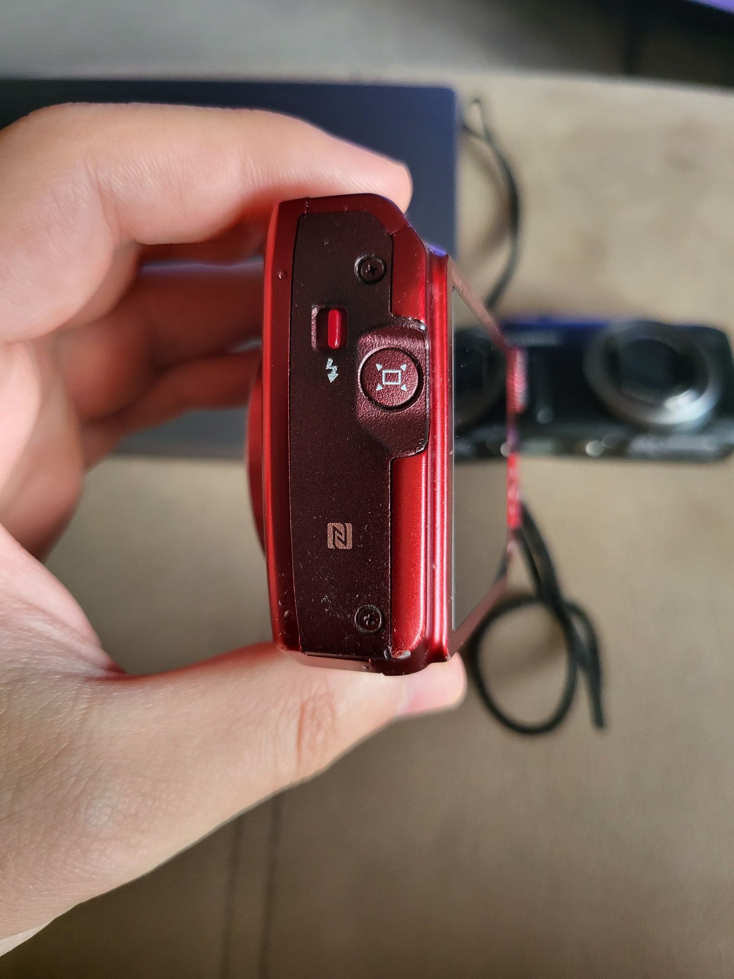 Canon PowerShot SX710 HS WiFi червен