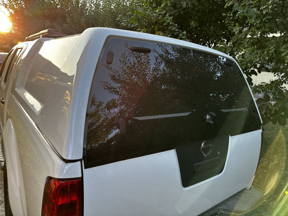 Inchidere benă tip Hardtop Nissan Navara D40