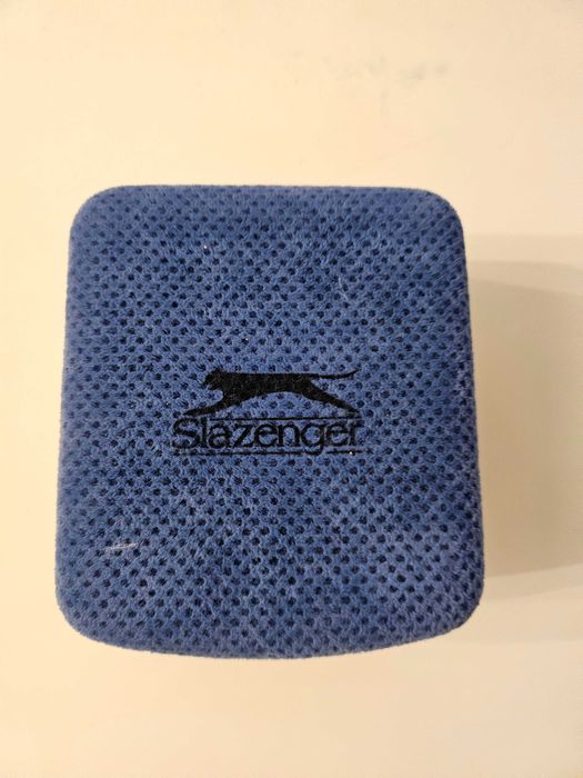 Vand ceas Slazenger barbati aproape nou