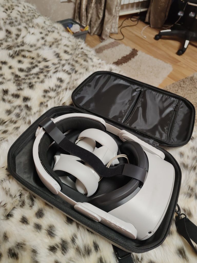 Продам Oculus quest 2