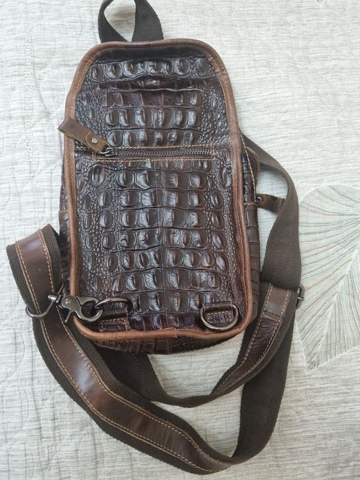 Продам сумку наплечная
