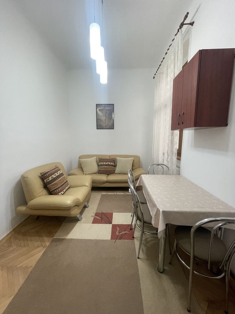 Apartament de inchiriat