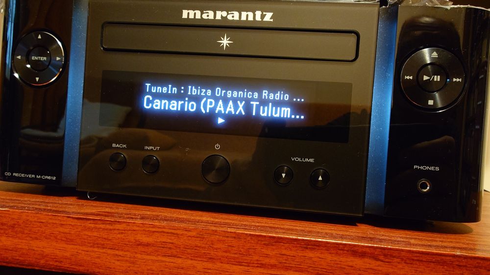 Amplificator cu streaming Marantz PM7000N si Marantz Melody X
