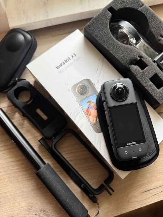 Camera insta360 x3