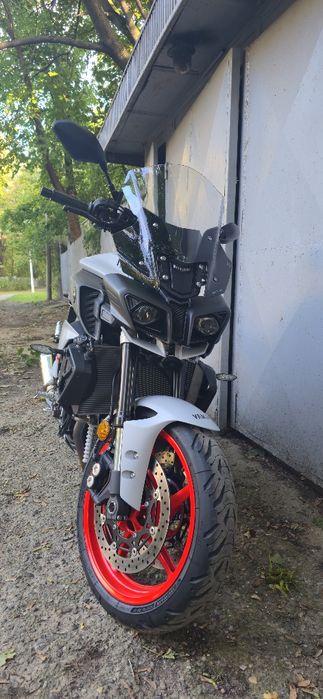 Vand Yamaha Mt10 !