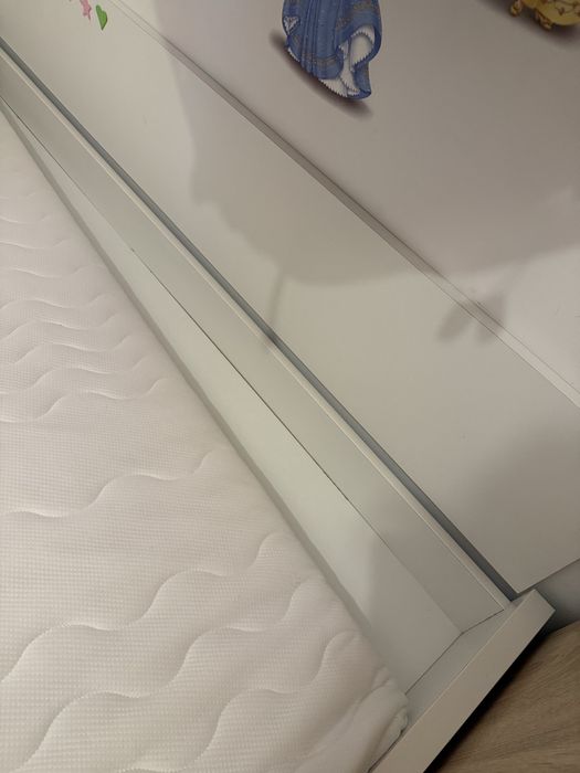 Pat solid din pal cu saltea de 90/200 cm