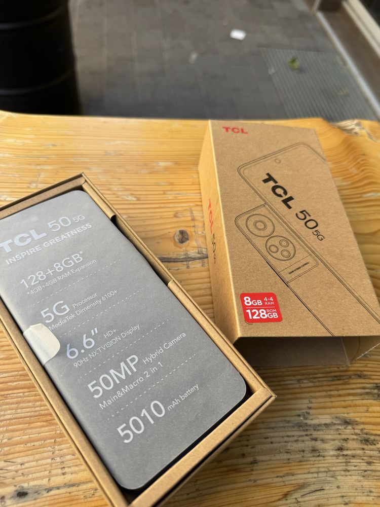 Телефон TCL 50 5G нов нов!