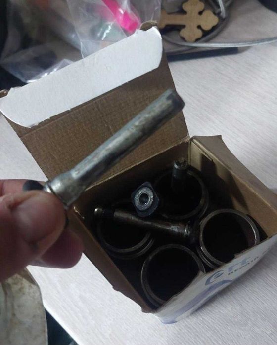 Vand piese infiniti Q50