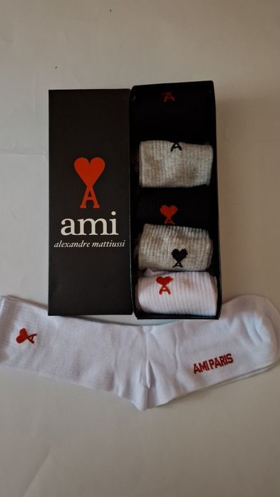 Sosete lungi ,diferite modele