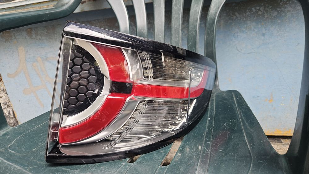 Външен Десен Стоп за Land Rover Discovery Sport L550