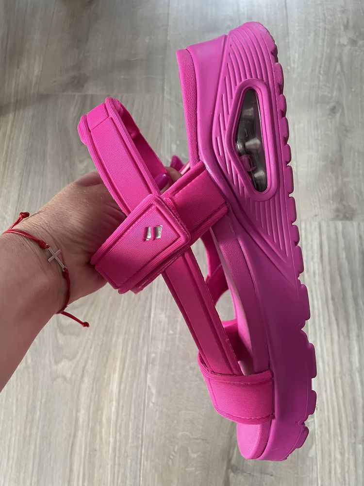 Дамски сандали Skechers