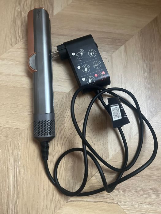 Dyson placă Feon uscat /îndreptat părul
