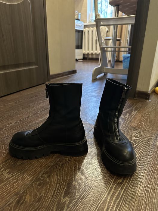 Продам Ботинки Bershka