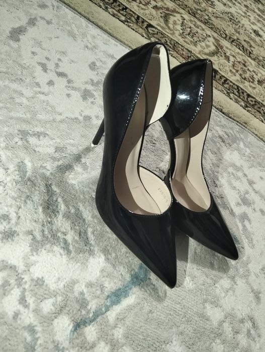 Продаю туфли 37 р