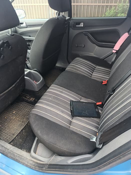 Ford focus 1,6benzina