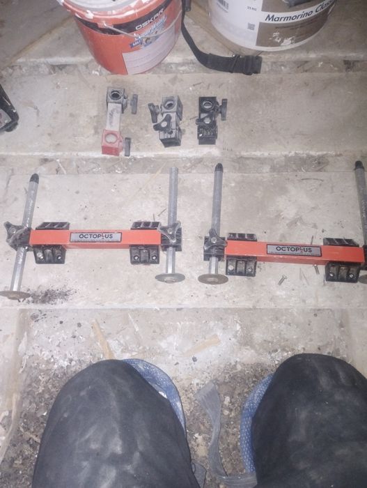 Picioare suport undita lada valiza  telescopici octoplus uk