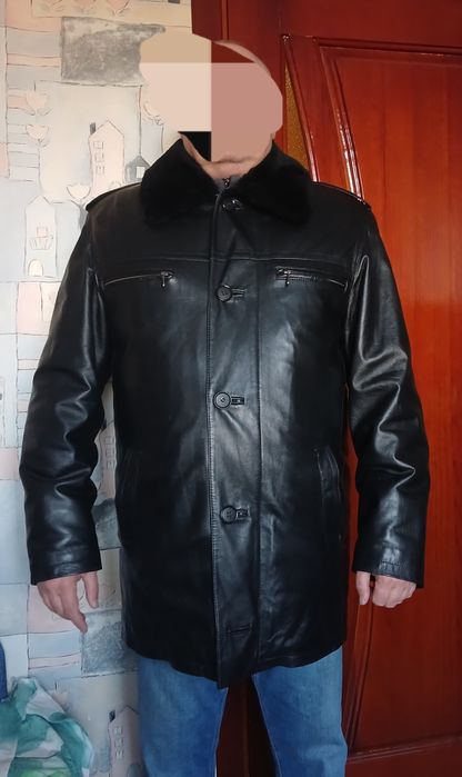 Продам мужскую демисезонную куртку