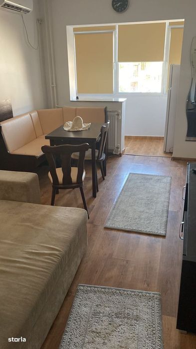 Garsoniera decomandata de inchiriat, zona TROCADERO