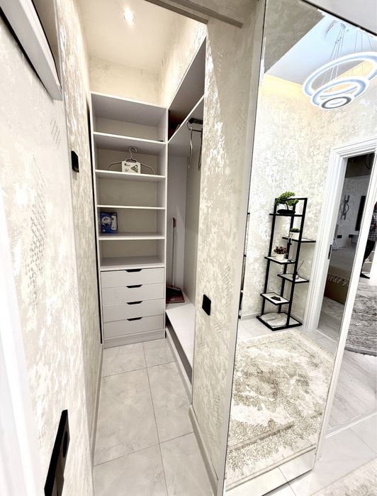 Продается 2/7/9 квартира Метро Ойбек Туркменское посольство ,Цум