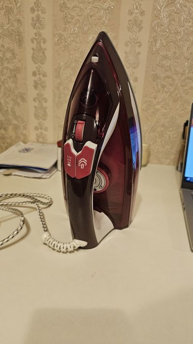 Утюг Vitek новый