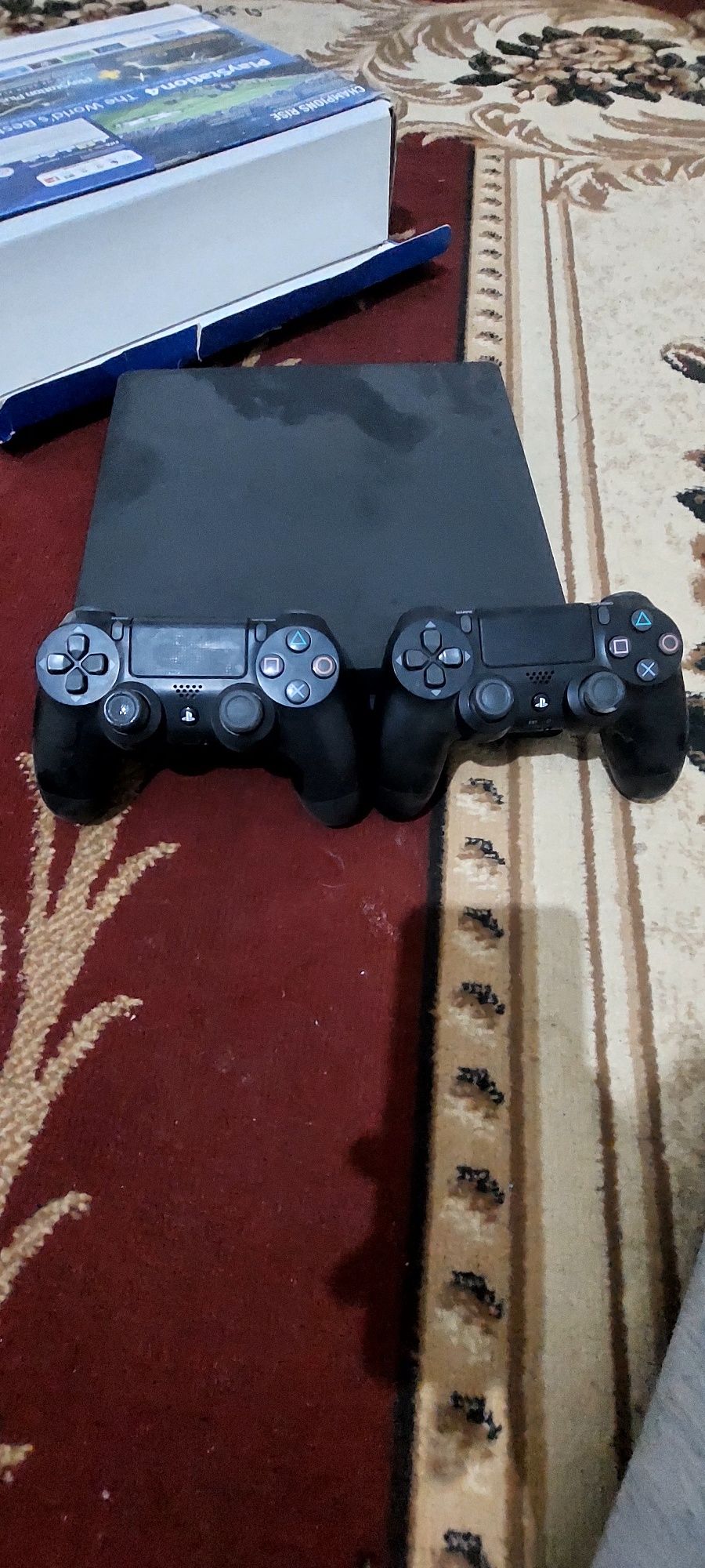 Sony Play station bor yangi