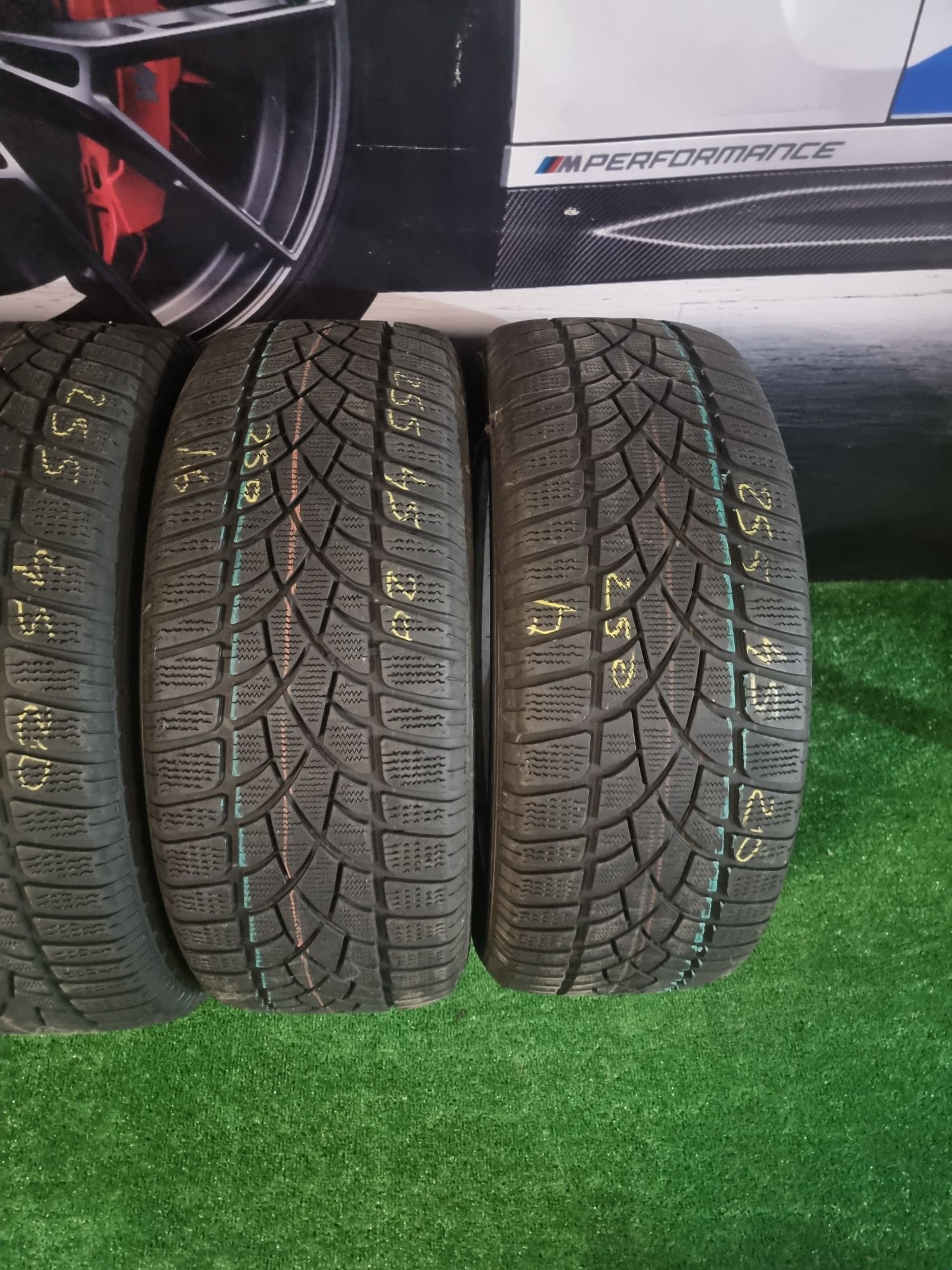 255.45.20 dunlop m+s