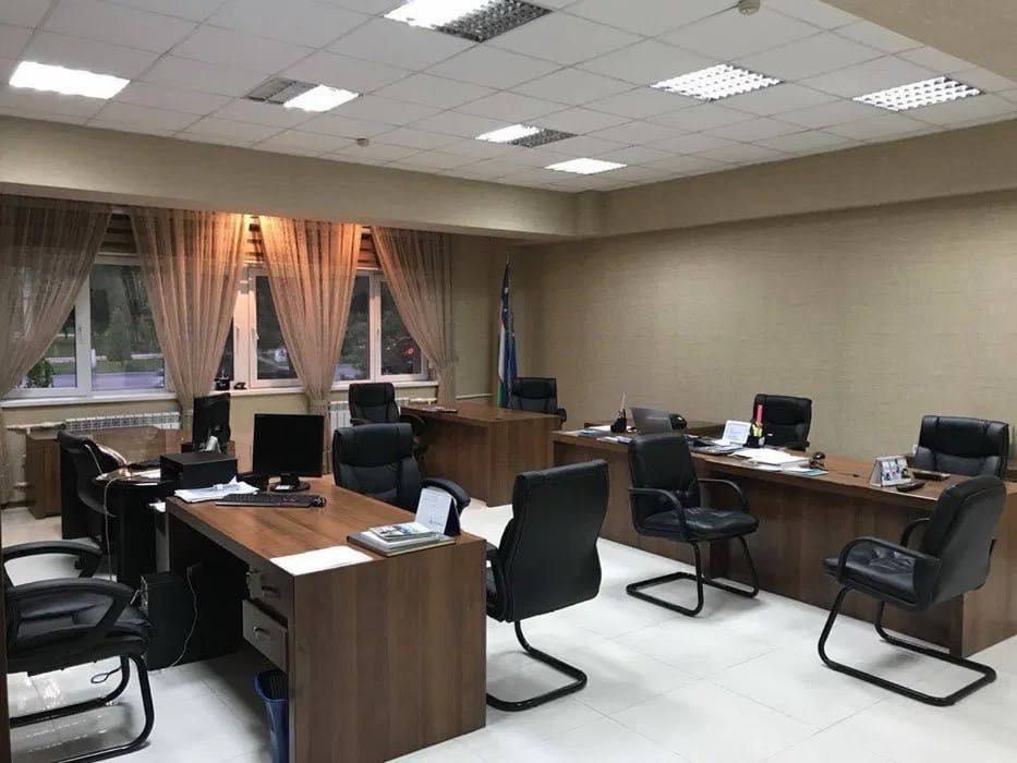 Продаётся офис Ц4 / Мебельный 250м2