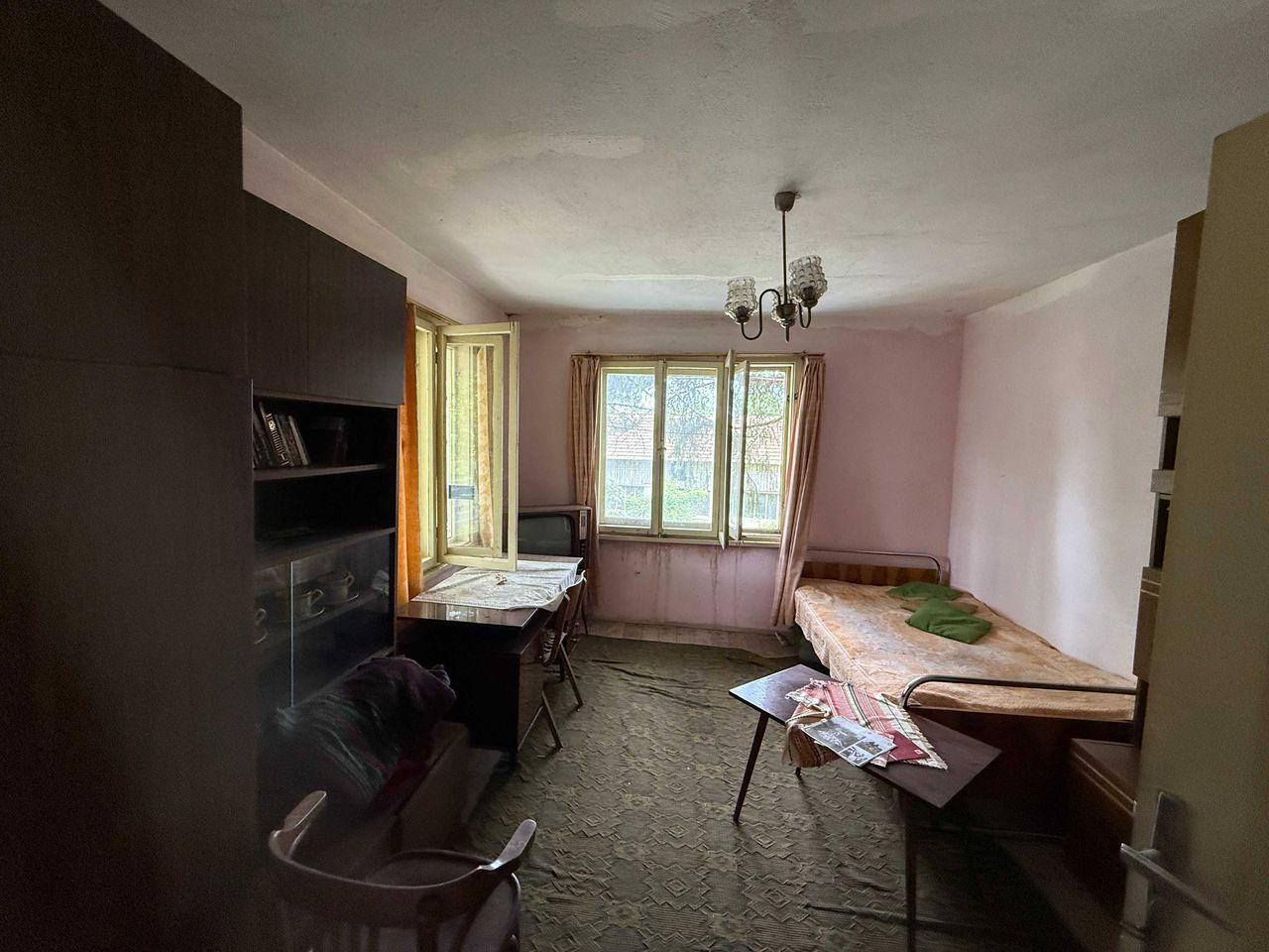 Продава се Къща в Брегово - 181 кв.м за 111 €/кв.м - Снимка #3