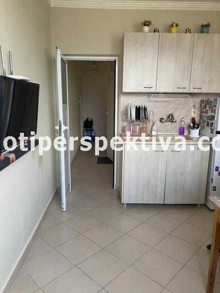 Продава се Тристаен апартамент в Пловдив, Кючук Париж - 89 кв.м за 1572 €/кв.м - Снимка #2