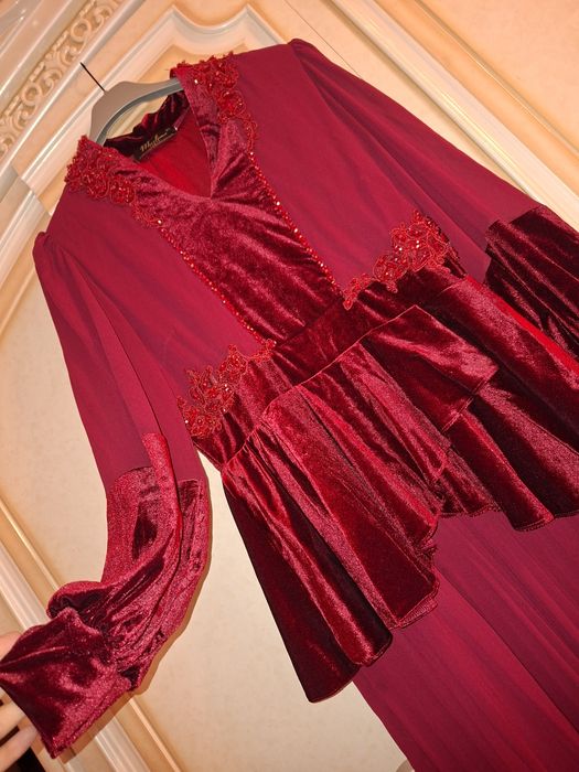 Новая вечерная платье