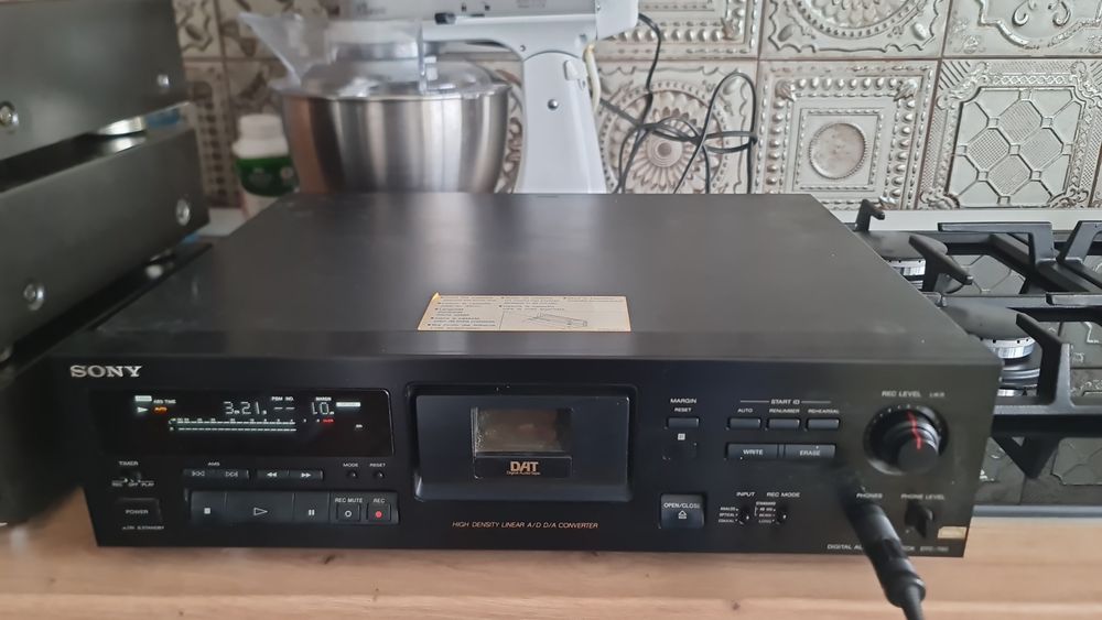 Vand  deck  DAT  Sony DTC 790