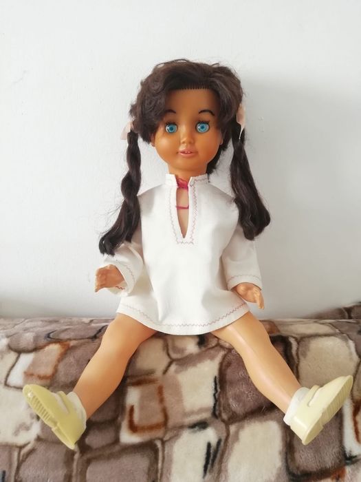 Papusa Aradeanca (de colectie)