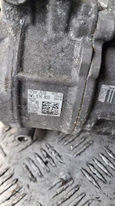 Compresor AC Audi A4 A5 A6 A7 A8 Q5 Q7 Q8 cod compresor 8W5816803