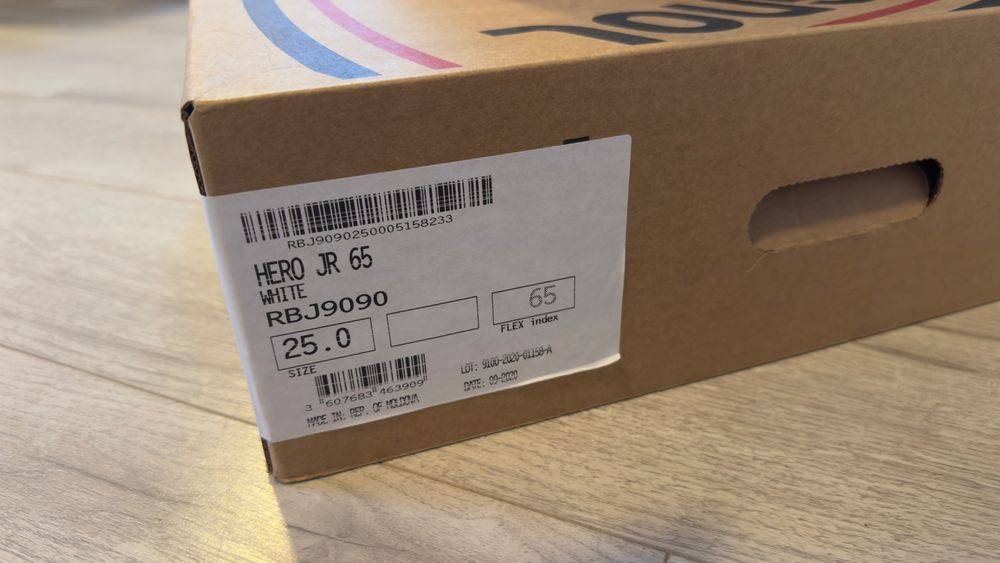 Clăpari Rossignol HERO JR 65 – mărime 25.0 (EU 39) – flex 65