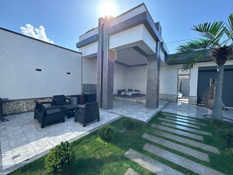 Dacha charvak JUMERIAH