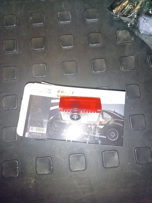 LED лого на вратите МЛ w166