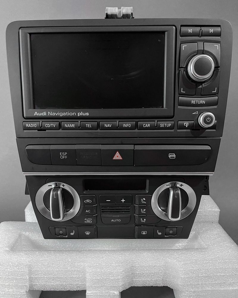 Audi Nav A3-S3 8P RNS-E Facelift / Ауди нави РНС-Е Фейслифт А3-С3 8П