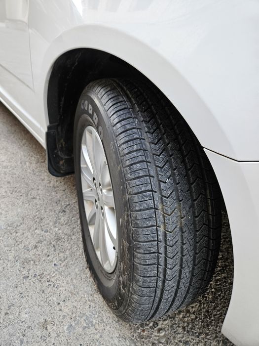 Chevrolet cobalt Ravon r4